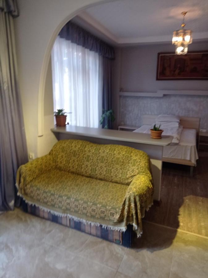 Guesthouse Melikishvili 57 Μπατούμι Εξωτερικό φωτογραφία